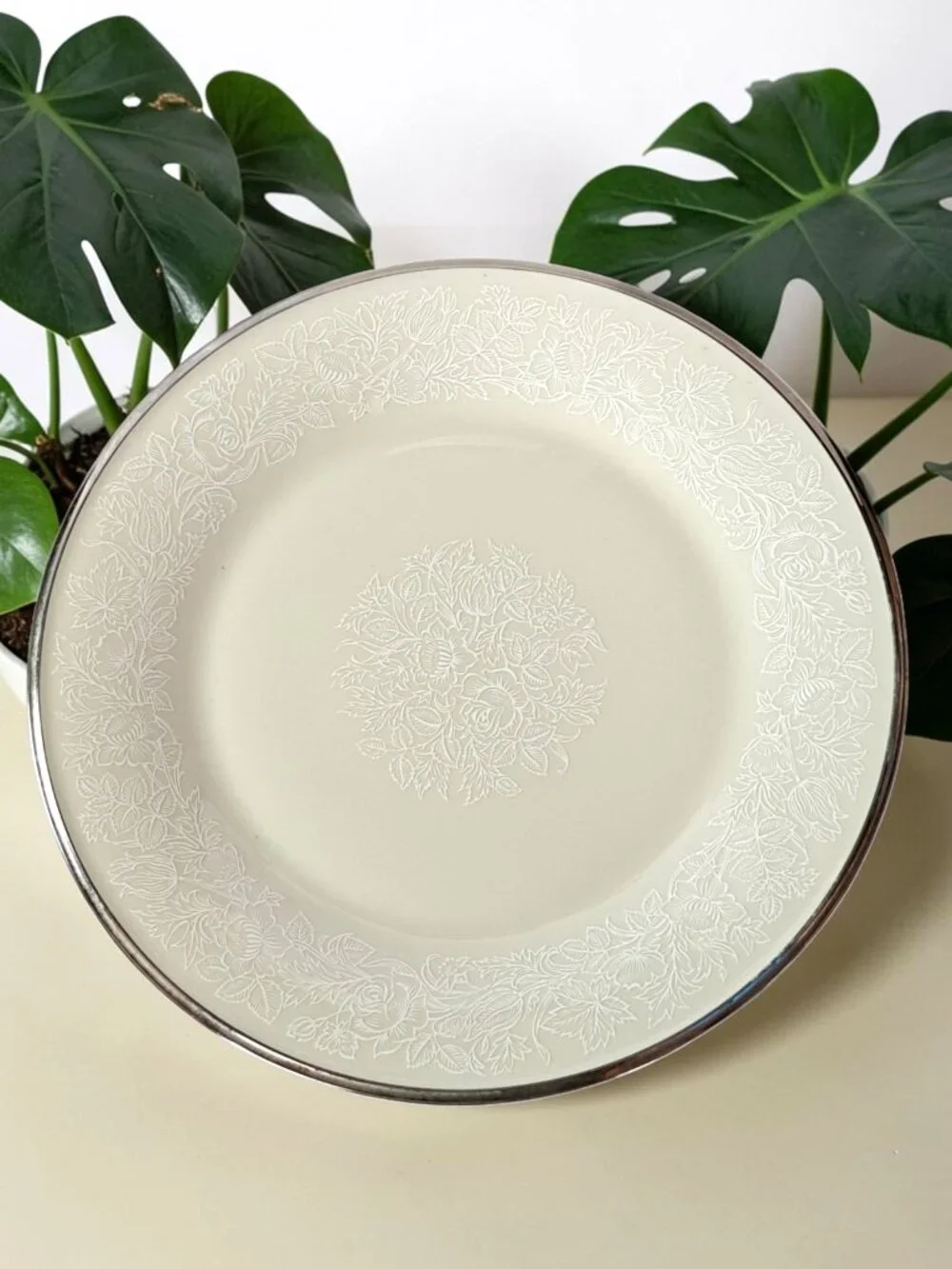 Lenox “Moonspun” Bone China Dinner Plate 10 3/4”